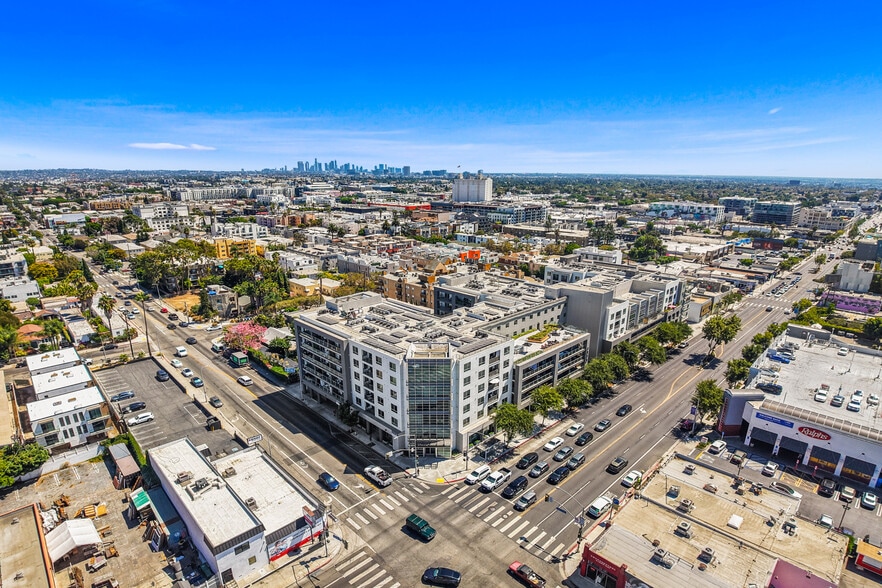 More Photos Of 1234 N La Brea Ave, West Hollywood Apartments For Lease