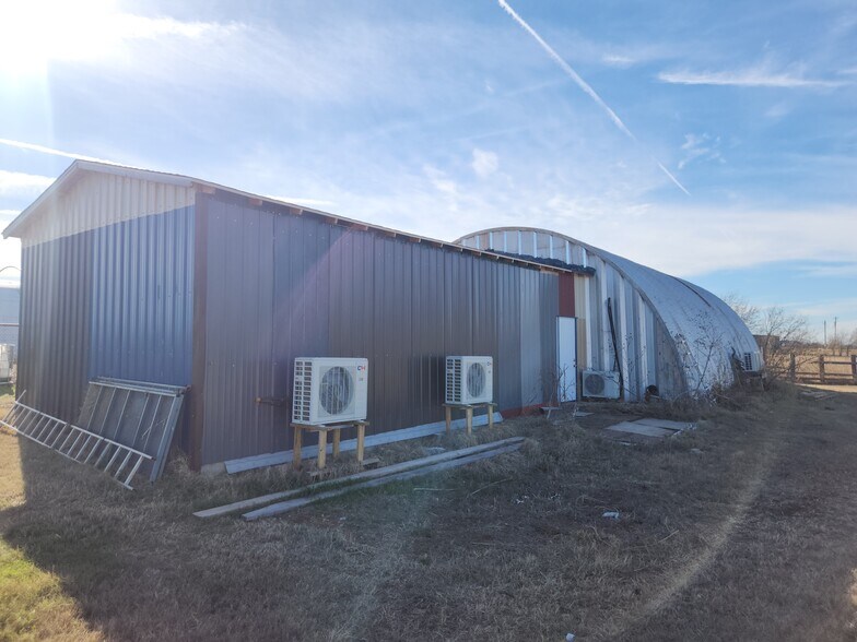 Primary Photo Of 20868 NE Townley Rd, Marlow Industrial For Sale