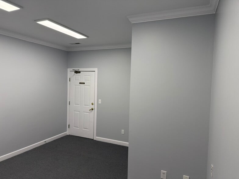More Photos Of 1230 SE Maynard Rd, Cary Office For Lease