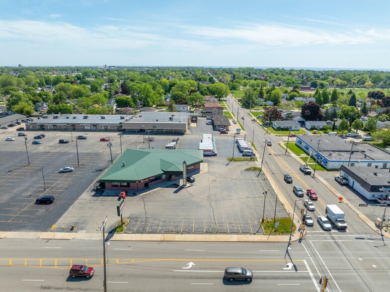 More Photos Of 2065 Lathrop Ave, Racine Freestanding For Lease