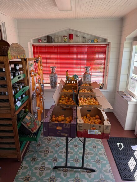 More Photos Of 720 E Washington St, Petaluma Office For Sale