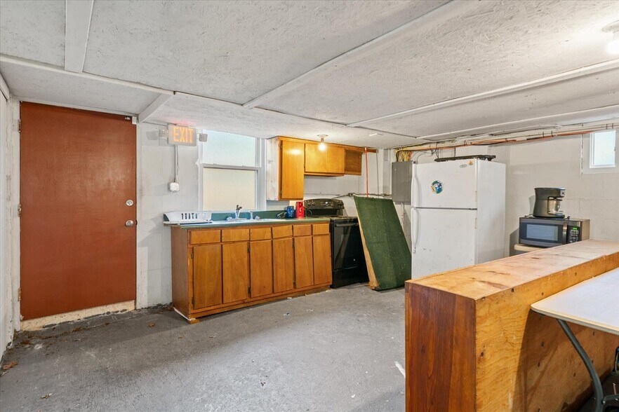More Photos Of 123 Bethel Church Rd NE, Dalton Religious Facility For Sale