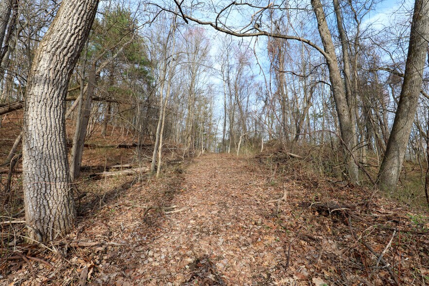 More Photos Of 625 Broadway, Ulster Park Land For Sale