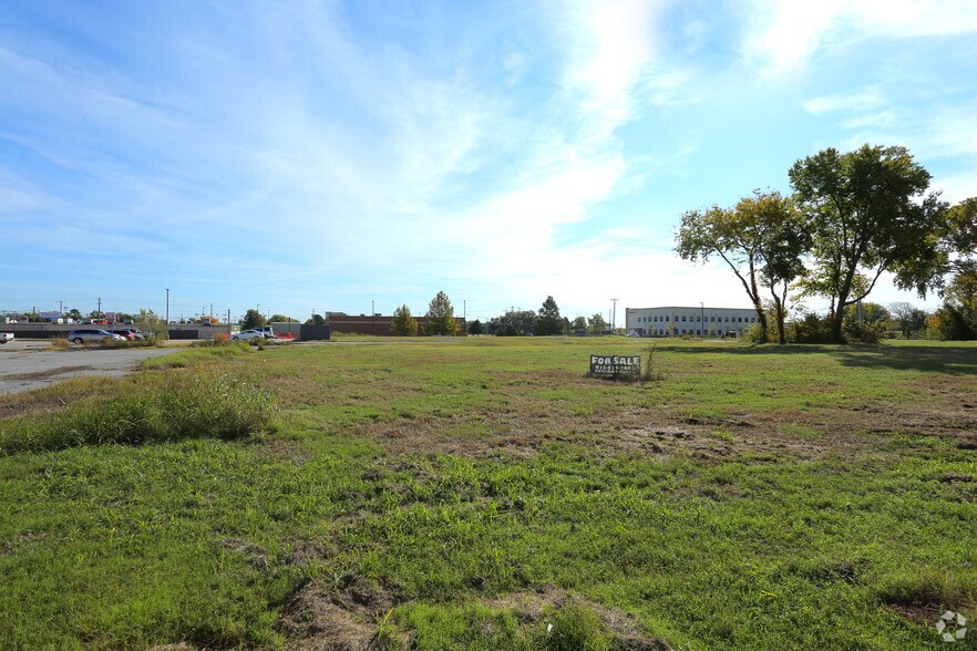 More Photos Of 625 W Beaver St, Jenks Land For Sale