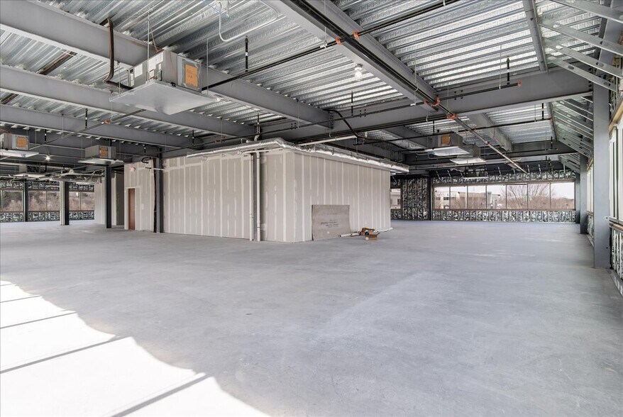 More Photos Of 7109 Guilford Dr, Frederick Medical For Sale