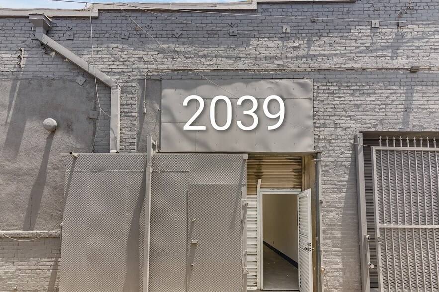 More Photos Of 2023-2043 S Santa Fe Ave, Los Angeles Unknown For Lease