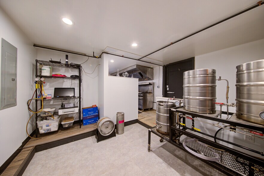 More Photos Of 2930 Rt 43, Averill Park Restaurant For Sale