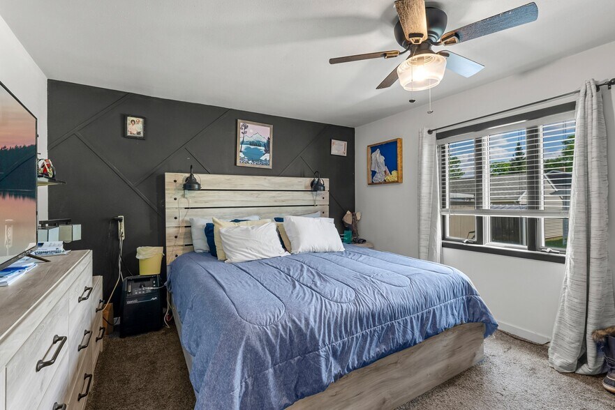 More Photos Of 820 N 6th St, Montevideo Apartments For Sale