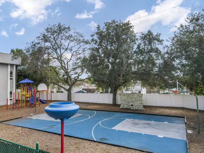 More Photos Of 2751 Van Buren St, Hollywood Schools For Sale