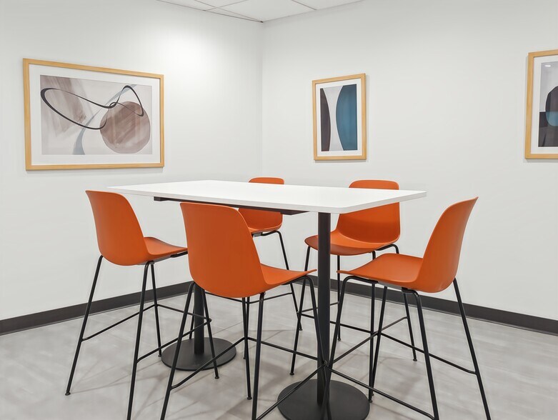 More Photos Of 9211 Forest Hill Ave, Richmond Coworking Space