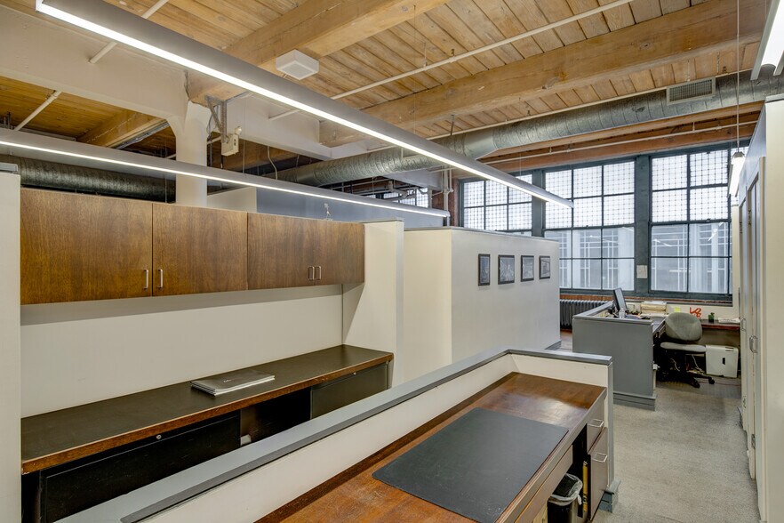 More Photos Of 1216-1220 Arch St, Philadelphia Loft Creative Space For Sale