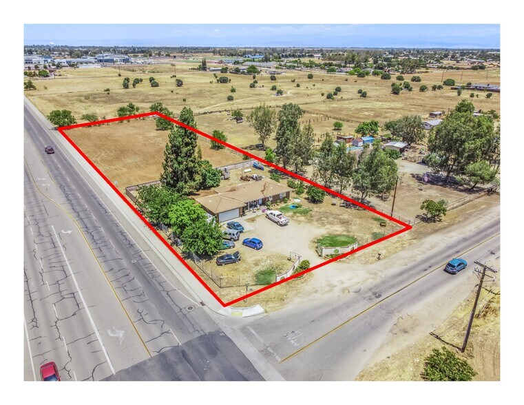 Primary Photo Of 26023 Adell St, Madera Land For Sale