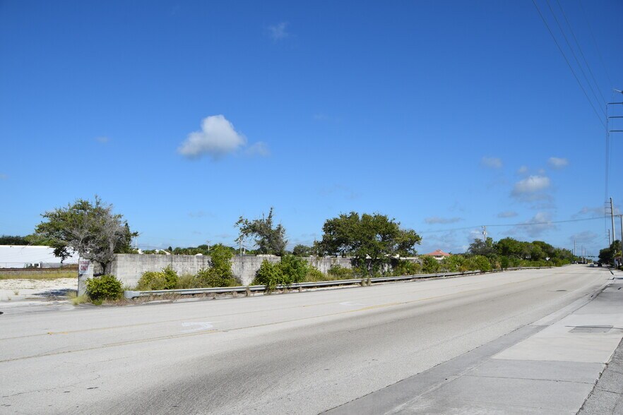 More Photos Of 1666 Old Dixie Highway, Jupiter Land For Sale