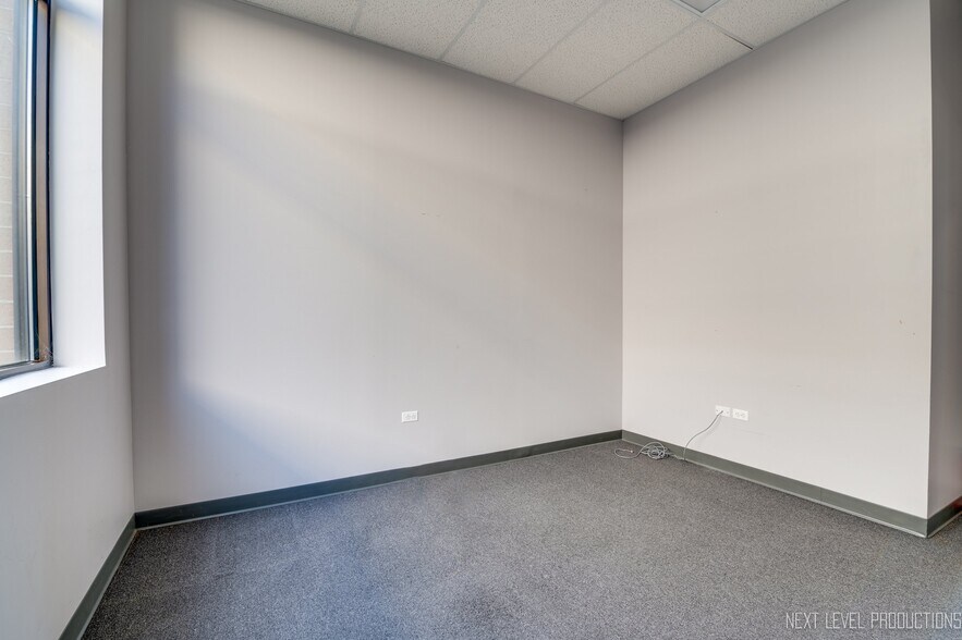 More Photos Of 459 Dunham Rd, St Charles Medical For Sale