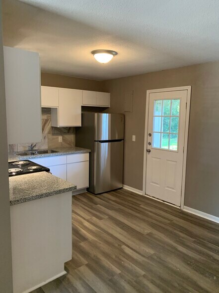 More Photos Of 120 S FM 356, Onalaska Apartments For Sale