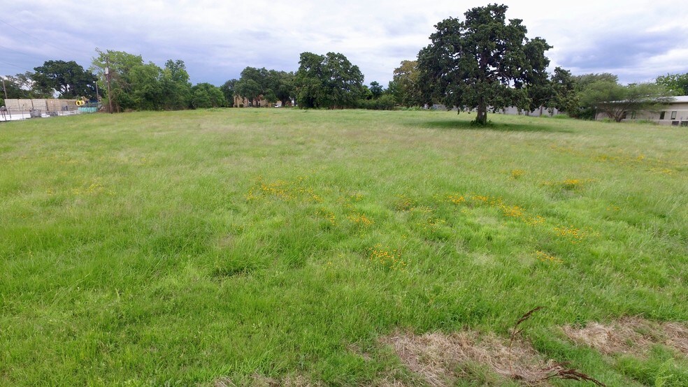 More Photos Of 2402-2404 Osborn Ln, Bryan Land For Sale