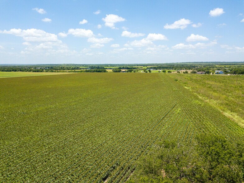 More Photos Of 0 Becker Lane, Del Valle Land For Sale