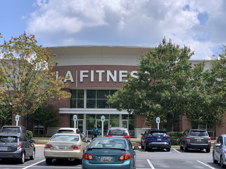 More Photos Of 2614 Chapel Lake Dr, Gambrills Medical For Lease