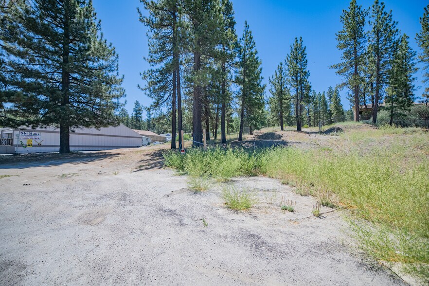 More Photos Of 40111 Big Bear Blvd, Big Bear Lake Land For Lease