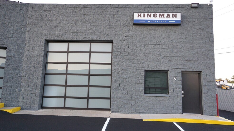 More Photos Of 4030 Stockton Hill Rd, Kingman Light Distribution For Sale