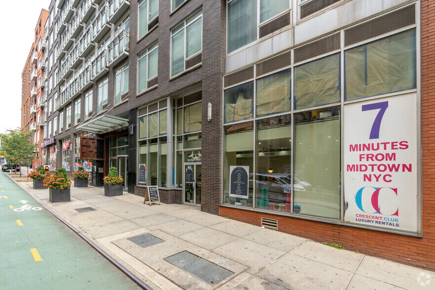 More Photos Of 4117 Crescent St, Long Island City Apartments For Lease