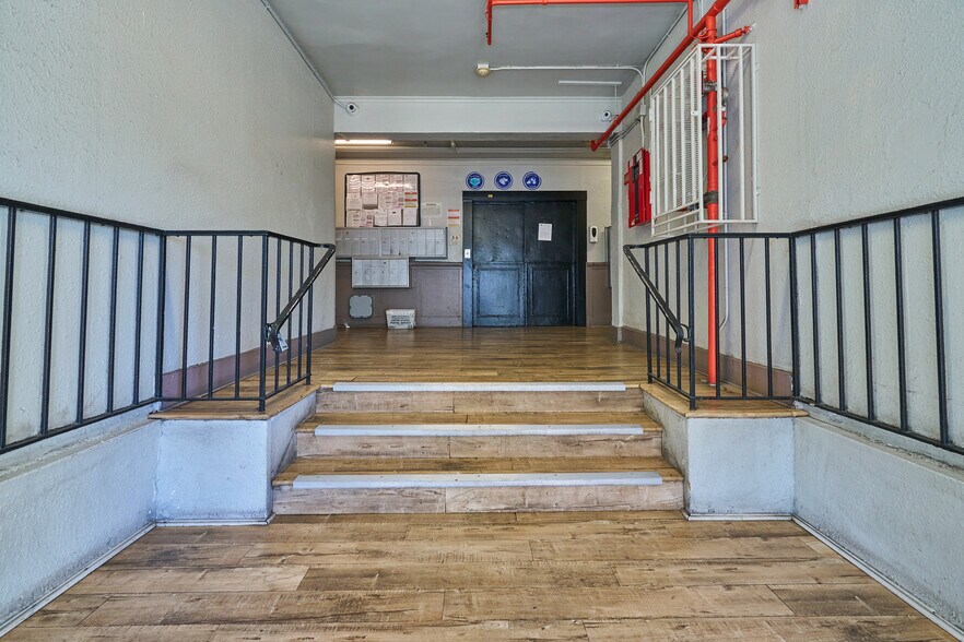More Photos Of 915 S Carondelet St, Los Angeles Apartments For Sale