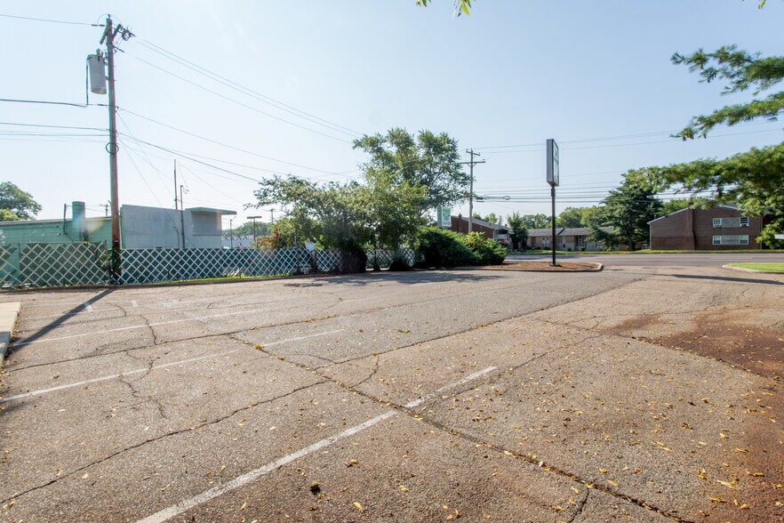 More Photos Of 329 Lincoln Hwy, Fairless Hills Warehouse For Sale