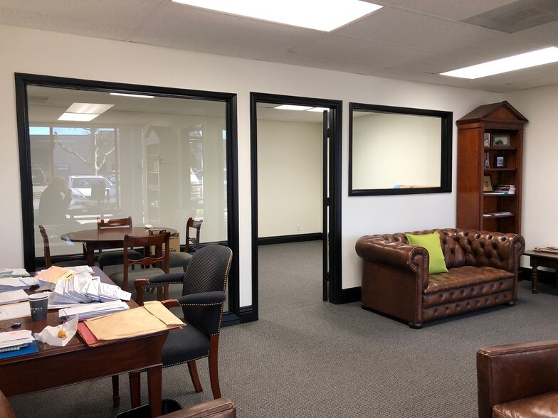 More Photos Of 3609 W MacArthur Blvd, Santa Ana Manufacturing For Lease