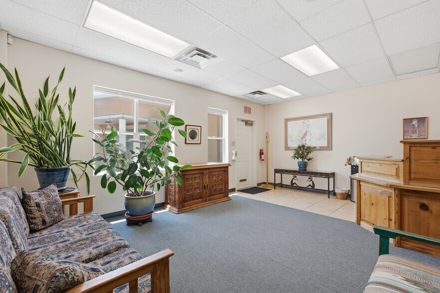 More Photos Of 2074 Galisteo St, Santa Fe Medical For Sale