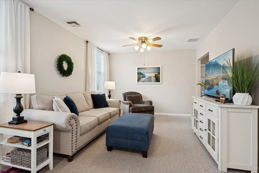 More Photos Of 192 Central Ave, Stirling Office For Sale