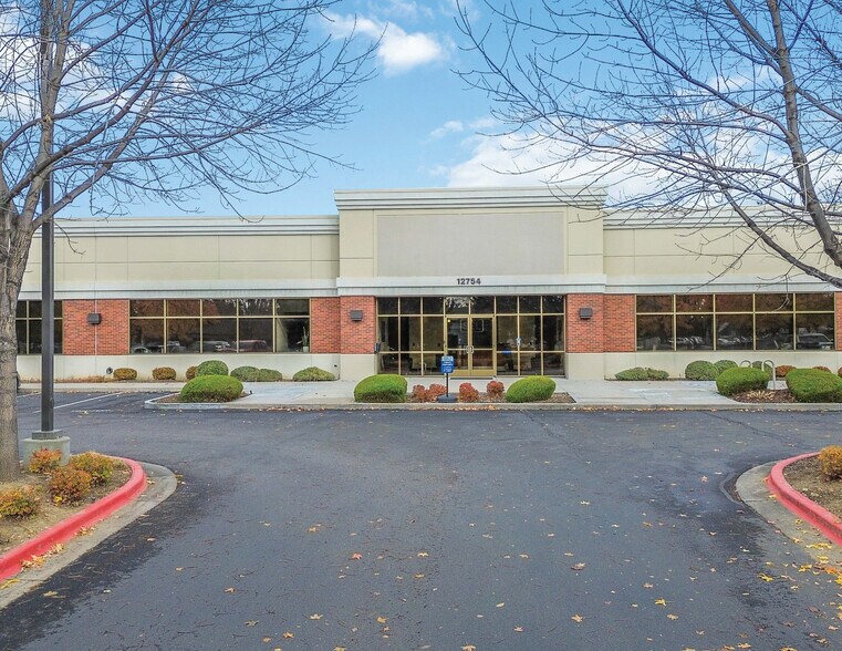 More Photos Of 12754 W LaSalle St, Boise Office For Sale