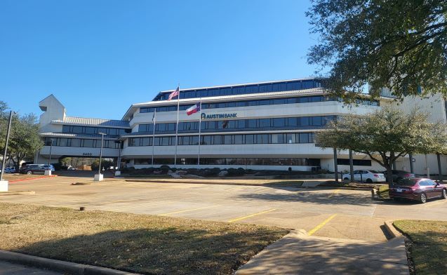 Primary Photo Of 3400 W Marshall Ave, Longview Office For Lease