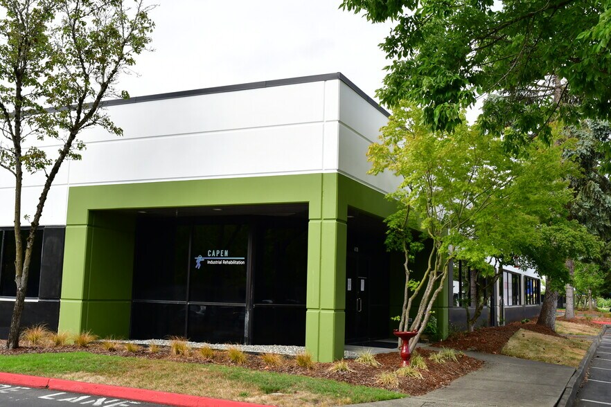 More Photos Of 401-421 SW 41st St, Renton Unknown For Lease