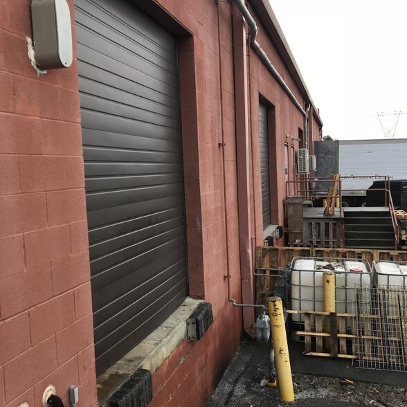 More Photos Of 18339 Old Statesville Rd, Cornelius Light Distribution For Sale