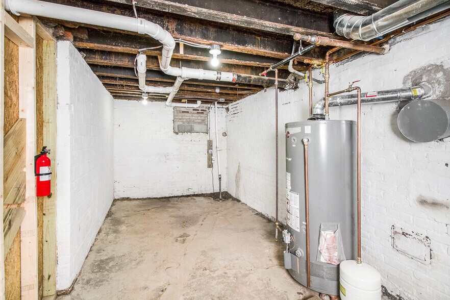 More Photos Of 3498 Bosworth Rd, Cleveland Apartments For Sale