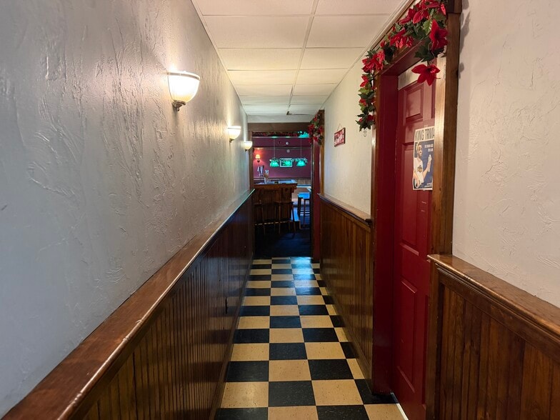 More Photos Of 4 Ayer Rd, Shirley Restaurant For Sale