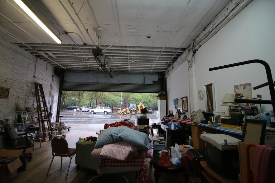 More Photos Of 171 Lincoln Ave, Bronx Manufacturing For Sale