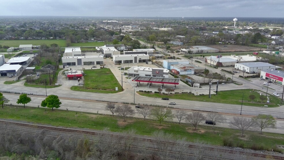 More Photos Of 4133 S Main St, Stafford Restaurant For Lease