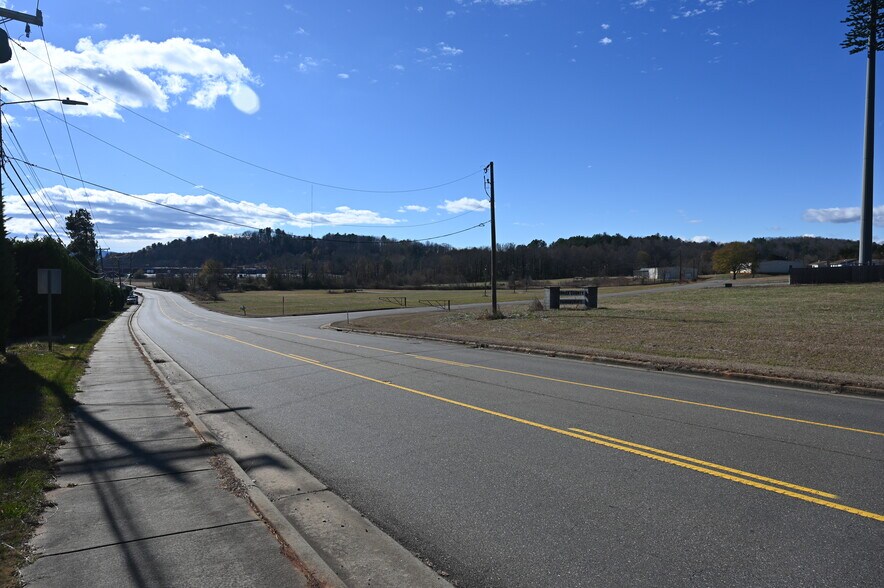 More Photos Of 826 N Green St, Morganton Land For Sale