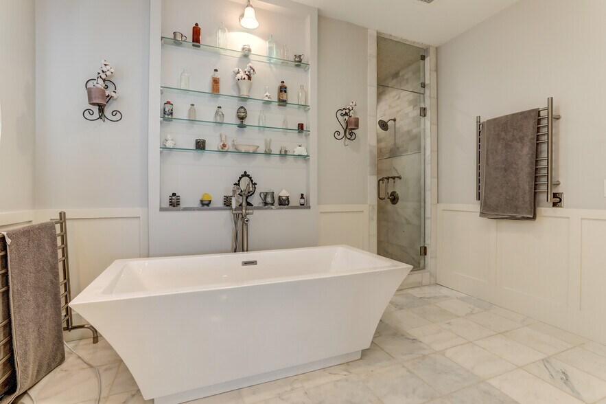 More Photos Of 2972 Lookout Pl NE, Atlanta Office Residential For Sale