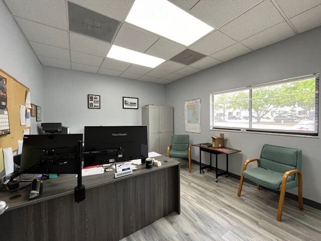 More Photos Of 4181 N 116th Ter, Clearwater Manufacturing For Sale