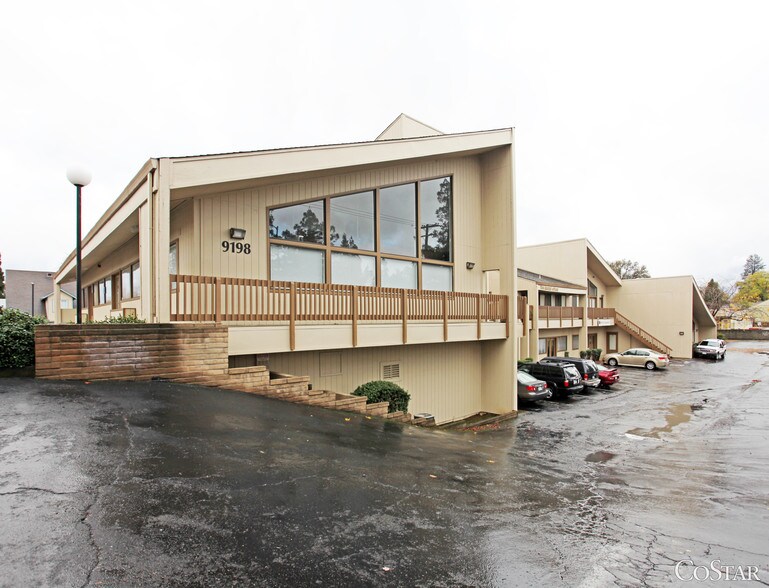 More Photos Of 9198 Greenback Ln, Orangevale Office For Lease