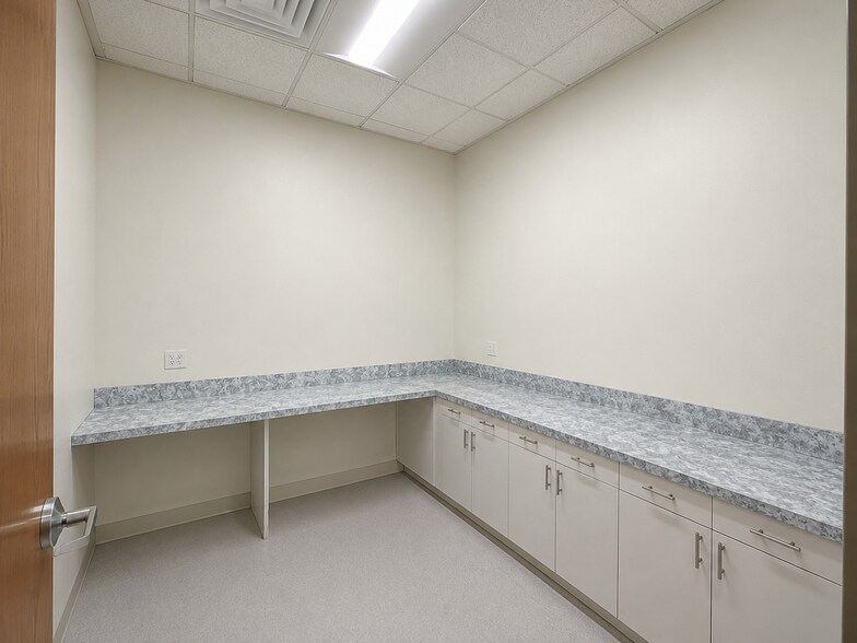 More Photos Of 5052-5092 S Jones Blvd, Las Vegas Medical For Lease