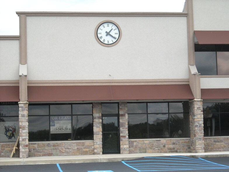 More Photos Of 1583-1587 S Calumet Rd, Chesterton Storefront Retail Office For Lease