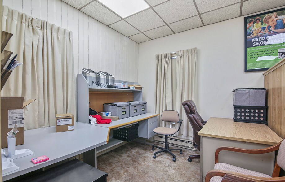 More Photos Of 470 New Britain Rd, Berlin Office For Sale