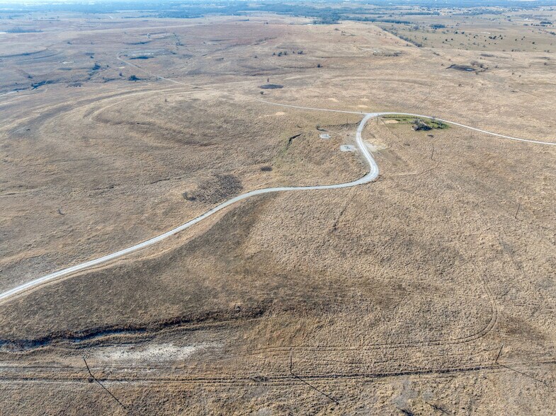 More Photos Of Hwy 287, Rhome Land For Sale