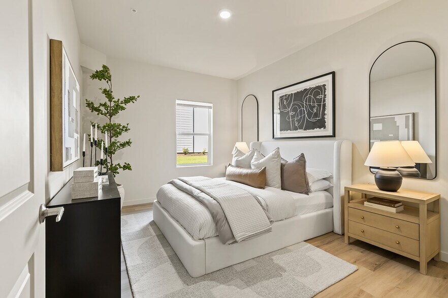 More Photos Of 7011 NE 126th St, Vancouver Apartments For Sale