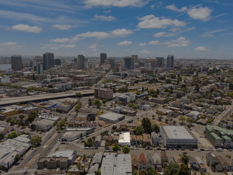 More Photos Of 839 Isabella St, Oakland Hotel For Sale