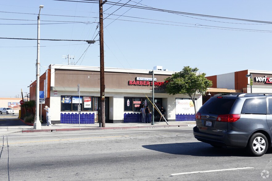 More Photos Of 13273 Van Nuys Blvd, Pacoima Storefront For Lease