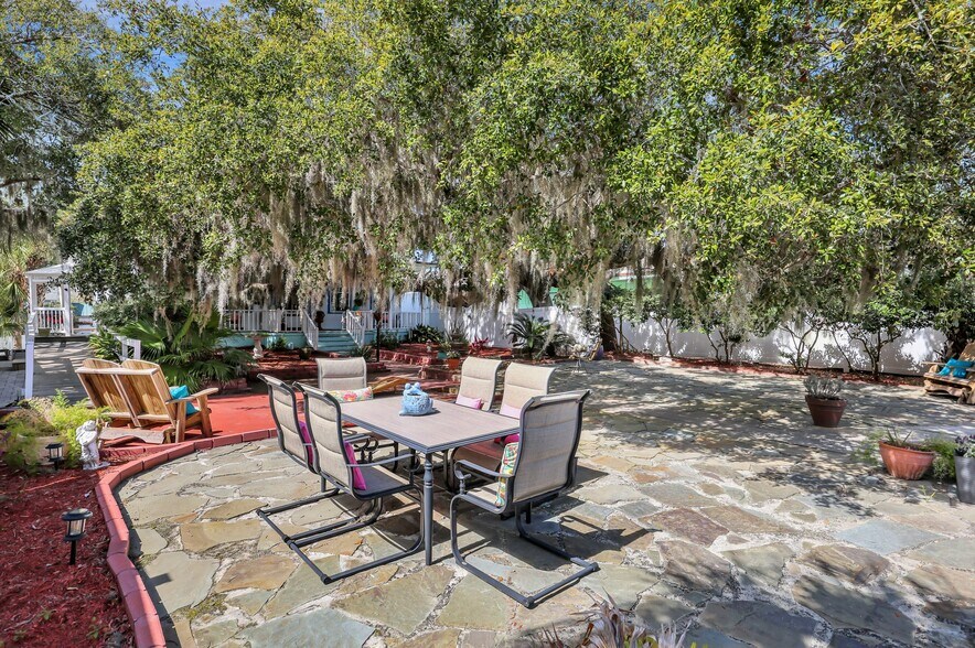 More Photos Of 24 Van Horne Ave, Tybee Island Hospitality For Sale